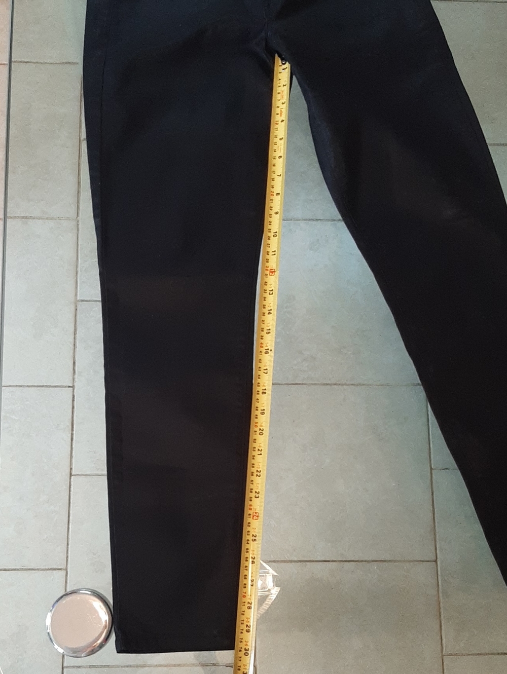 Calvin Klein Jeans🖤NWOT Coated Legging Jeans Waist 28 Size 8 Black - Picture 7 of 10